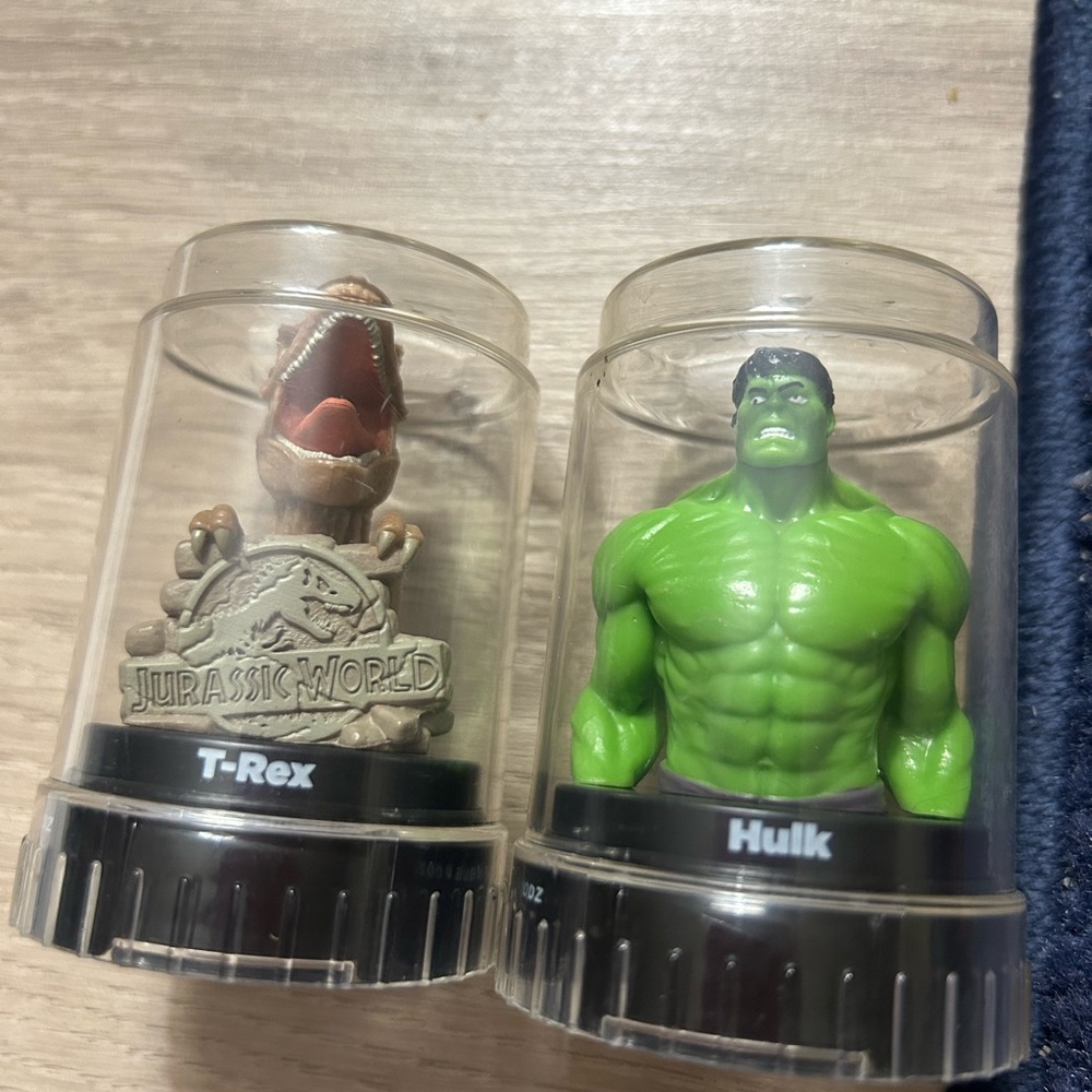 Good 2 Grow Two Stackable Toppers PODZ T-Rex & Marvel The Hulk Unopened 2 7/8” H